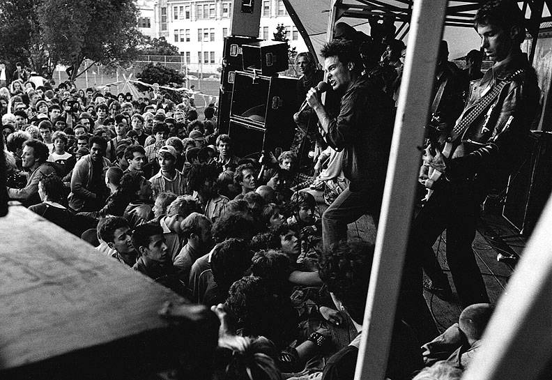 Jello Biafra and the Dead Kennedys - FoundSF