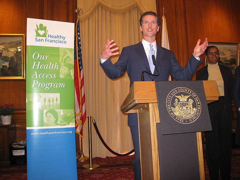 File:Gavin-taking-credit-for-healthy-sf flickr.jpg