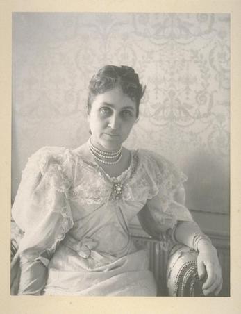 File:Phoebe Hearst.jpg