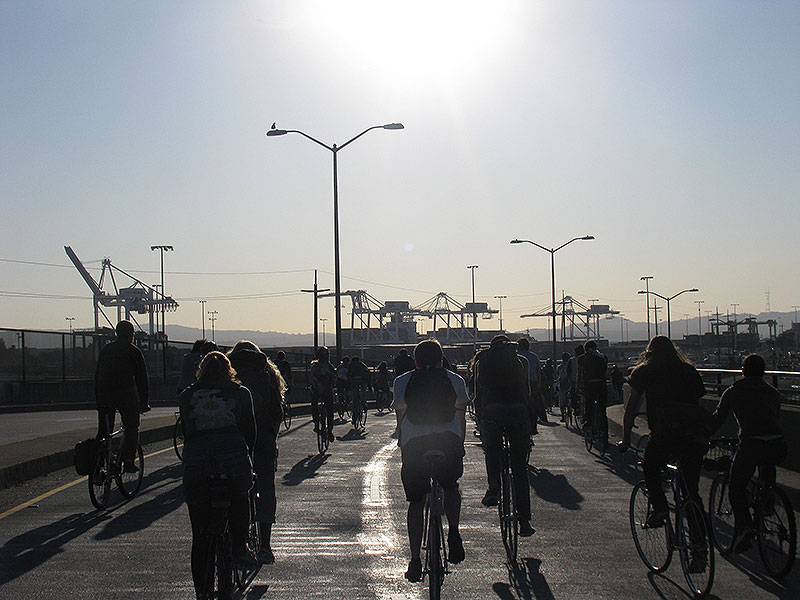 File:Bike-cavalry-to-port-4-oclock-ish 4893.jpg
