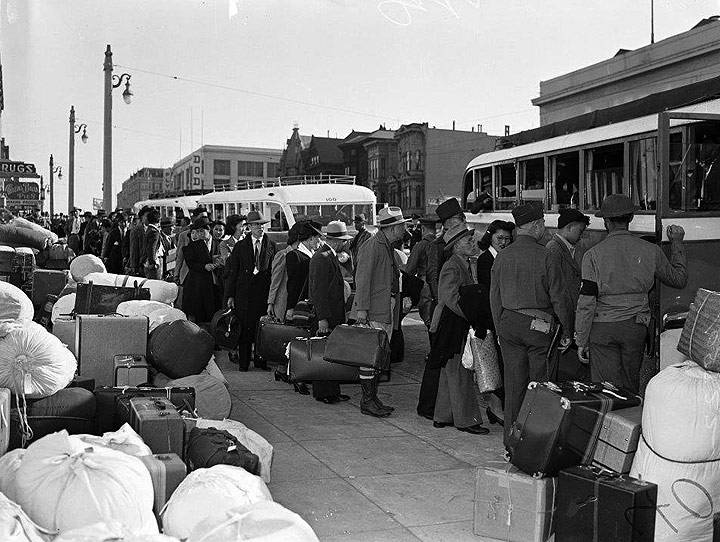 Japanese-evacuation-on-Van-Ness-not-at-Third-and-Townsend-as-described-April-6-1942.jpg