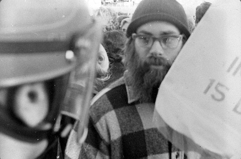File:Sfsu-striker-and-cop-cu drescher.jpg