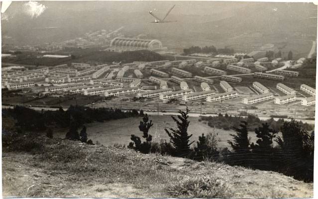 File:Sunnydale from hill w Cow Palace 1941 AAD-6107.jpg