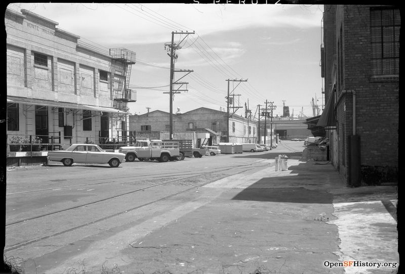 Lombard and Montgomery Aug 4 1968 View east on Lombard from Montgomery, across Sansome to waterfront. Del Monte Milling building (1907) on left wnp28.2471.jpg