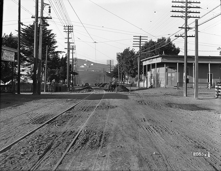 File:Silver-Ave-and-San-Bruno-Av-Nov-3-1910 U02853.jpg