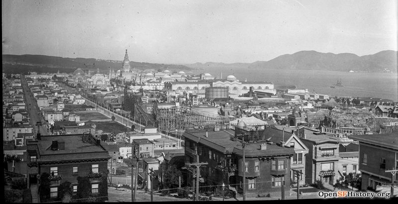 File:View from Russian Hill of PPIE 1915 wnp14.4511.jpg