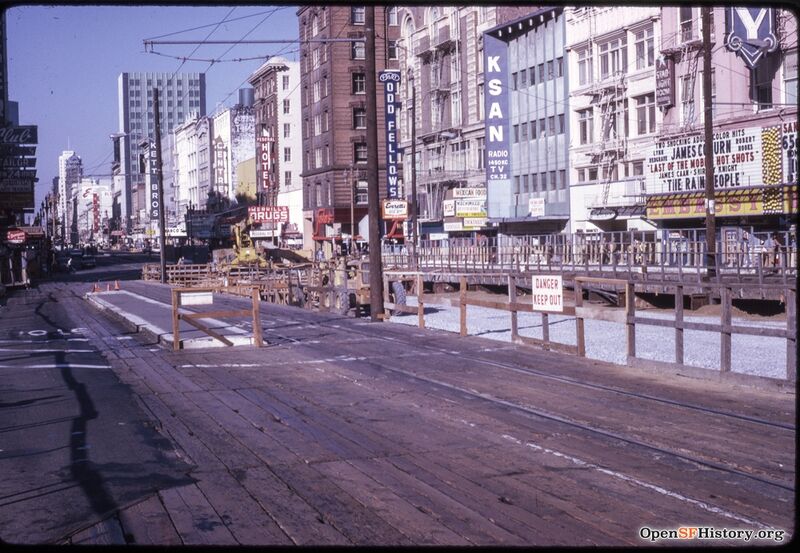 Market near 7th August 1970 wnp25.2117.jpg