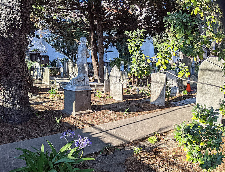 File:Headstones-at--Mission-Dolores-Cemetery 20210913 003210027.jpg