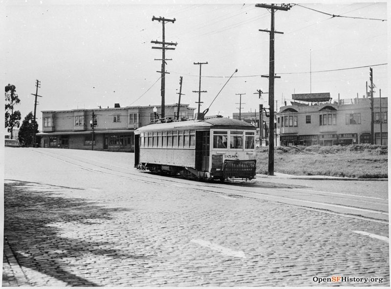 3rd and Wilde 1941 5 mile house in background wnp67.0392.jpg