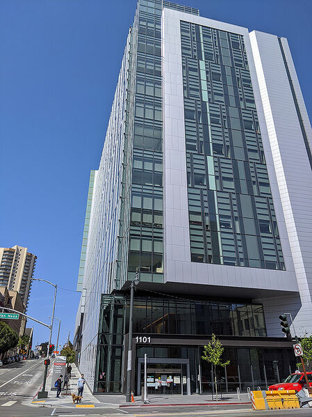 File:New-hospital-van-ness-and-geary 20200501 105034.jpg