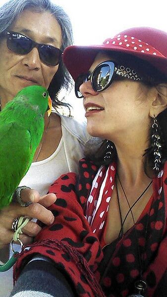File:W-Romalyn-and-parrot.jpg