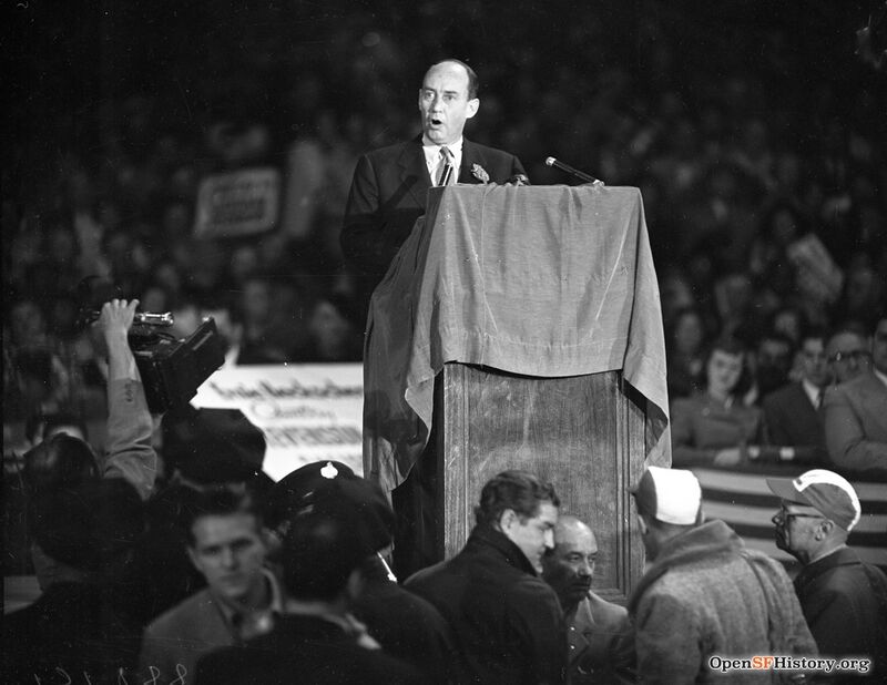 Presidential Candidate Adlai Stevenson on podium Oct 15 1952 wnp14.12490.jpg