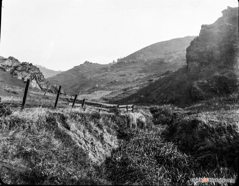 Glen Canyon - Islais Creek looking south 1903 opensfhistory wnp14.0999.jpg