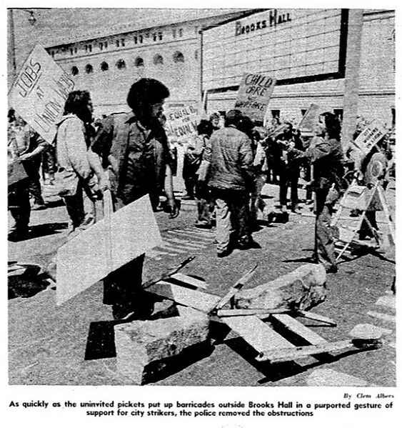 File:Pickets-at-Brooks-Hall-April-24-1976.jpg